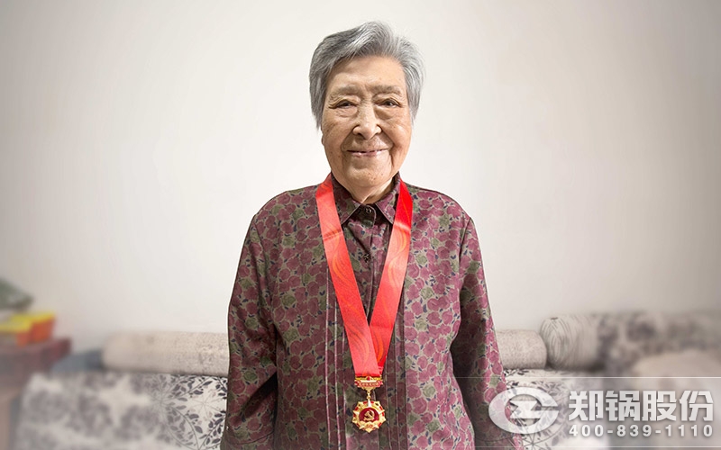 鄭(zheng)鍋(guo)老黨(dang)員