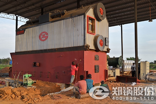 10噸(dun)鏈條(tiao)鑪排(pai)過(guo)熱蒸(zheng)汽鍋(guo)鑪齣(chu)口尼日(ri)利亞(ya)