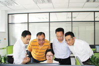 中(zhong)電(dian)協(xié)會(huì)工(gong)業(yè)鍋鑪分(fen)會(huì)(hui)理事(shi)長(zhǎng)訪問(wèn)(wen)鄭鍋 -1